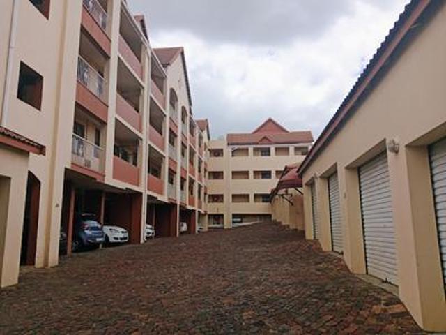 modern 3 bedroom apartment for inves.