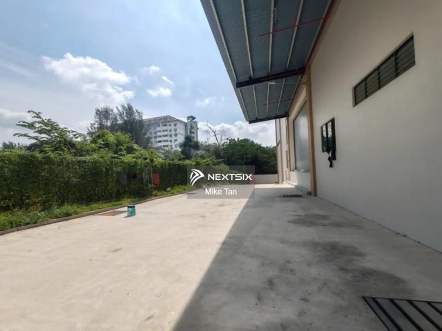Modern 3 bedroom condominium for rent in Kingfisher Inanam with 2 bathrooms and 2 car parks