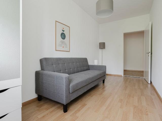 Modern 3 Bedroom Furnished Apartment in Breite, Basel, Basel Amsterdam Apartments for Rent