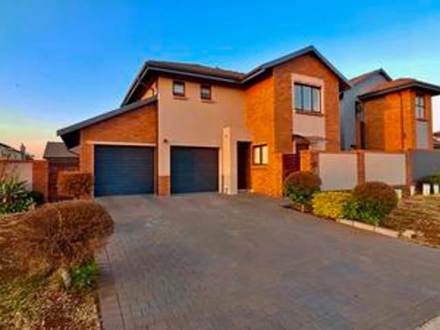 modern 3 bedroom house in zambezi ma.