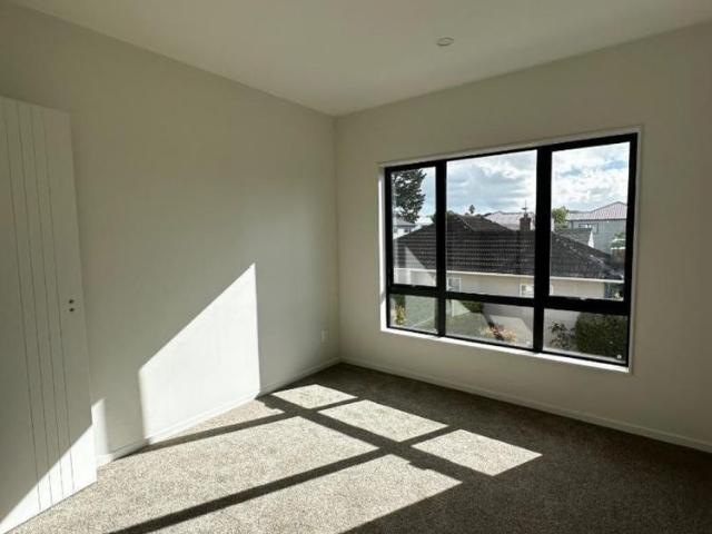 Modern 3 Bedroom Terrace Home