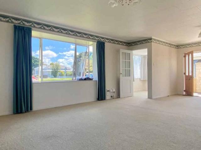 Modern 3 Bedroom Townhouse in Central Feilding – $520 per Week