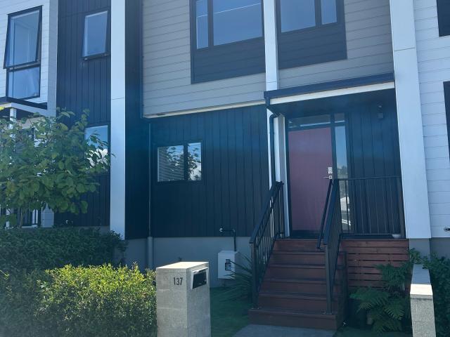 Modern 3 Bedroom Townhouse in Milldale Ã?Æ'¢Ã?â€?Ã¢â€?¬Ã?â€? Perfect for Families