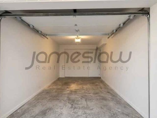 Modern 3 Bedroom + 1 Study Home in Remuera