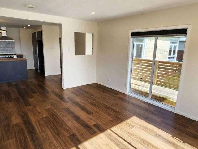 MODERN 3 BEDROOMS HURDON