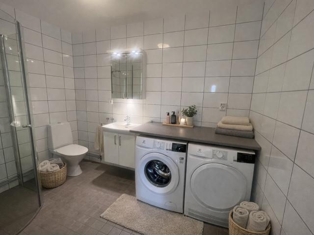 Modern 3 rok högst upp på Stenskeppsvägen 61 m² 10 810 kr