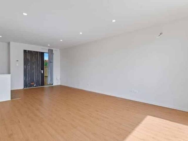 Modern 3BR Home in Papatoetoe