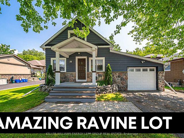 Modern 1.5 storey 2+1 Bedrooms For Sale, Ravine View