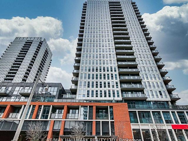 Modern 1 bed Condo W/ Great Amenities! Hurry!