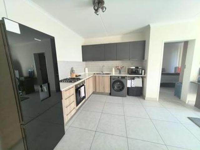 modern 1 bedroom apartment on the ma.