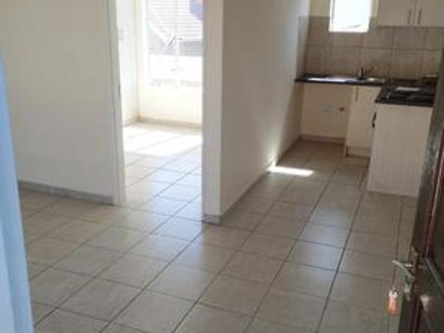 modern 1 bedroom flat for rent: clea.
