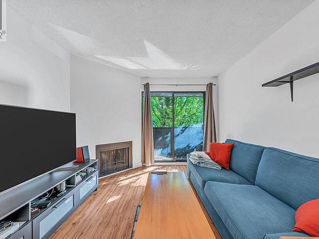 Modern 1 bedroom In Walkable Fairview—join Us This Weekend!