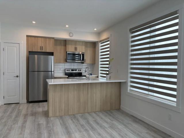Modern 1 Bedroom Townhouse in Seton | Rent: $1,450 month