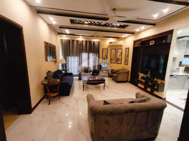 Modern 1 kanal used house for sale* * location: dha phase 6, lahore | prime location* 100 % original pictures