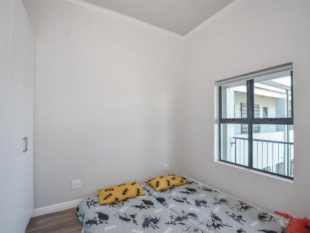 Modern 2 bed apartment for sale