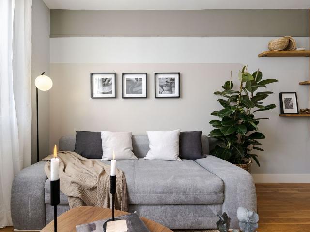 Modern 2 Bedroom Apartment with AC on Castello Street, Madrid Amsterdam Apartments for Rent