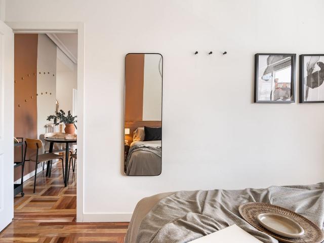 Modern 2 Bedroom Apartment with AC and Designer Furnishings in Victor Andres Belaunde, Madrid Amsterdam Apartments for Rent