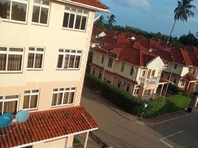 Modern 2 Bedroom apartment for sale