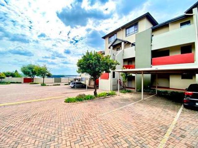 modern 2 bedroom apartment in the he.