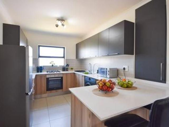 modern 2 bedroom apartment in the so.