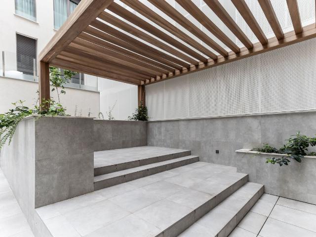 Modern 2 Bedroom Apartment in Almagro with Shared Pool, Gym, and Rooftoop Terrace, Madrid Amsterdam Apartments for Rent