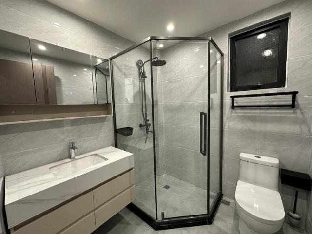 Modern 2 bedroom for sale