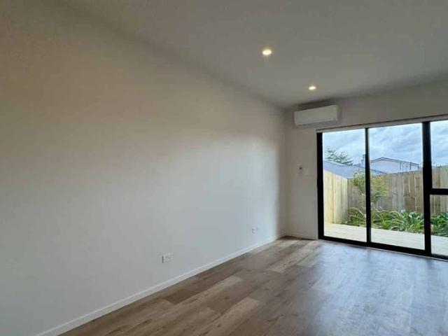 Modern 2 Bedroom Home!