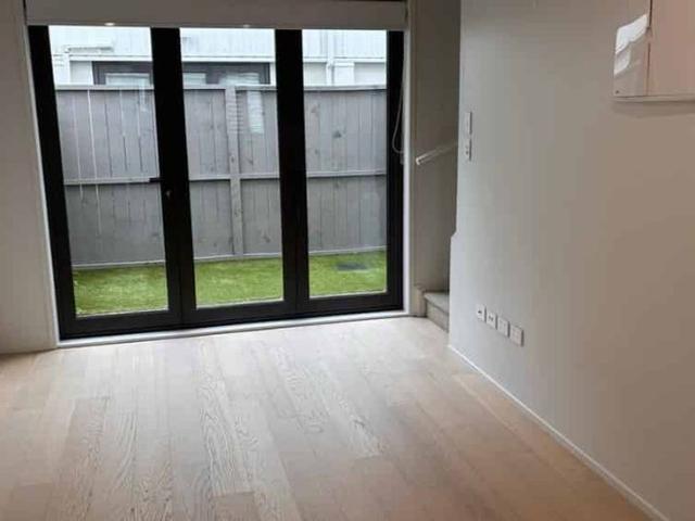 Modern 2 Bedroom + Study Home for Rent