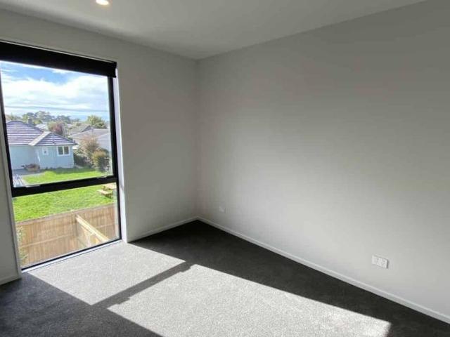 Modern 2 bedroom townhouse