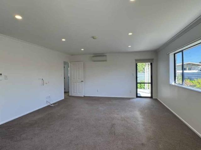 Modern 2 Bedroom Townhouse for Rent in Balclutha – Quiet, Private Location