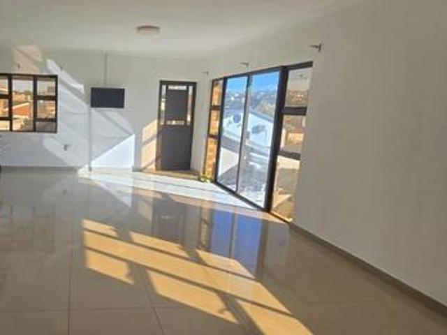 modern 2 bedroom unit for rent in sp.