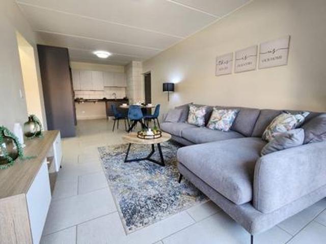 modern 2 bedroom 2 bathroom apartmen.
