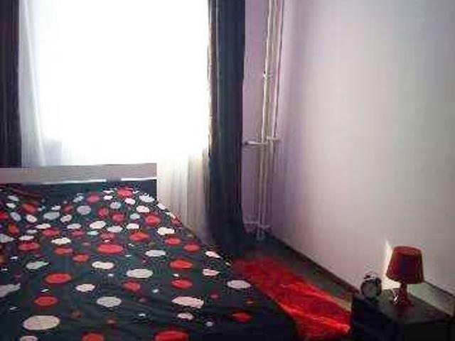 Modern 2 rooms apartment for rent Iasi Civic Center