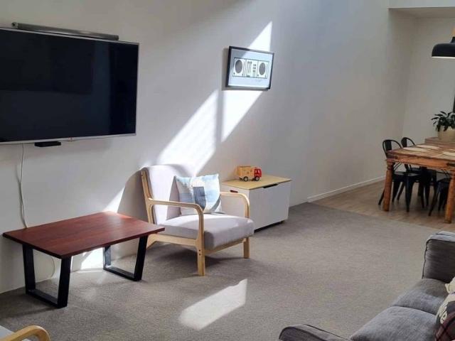 Modern 2BR Kingsland Haven w/ Parking