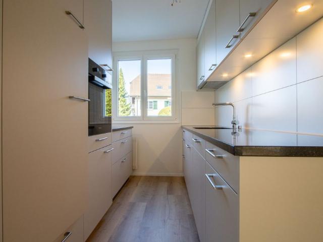 Modern 4.5 room apartment on the mezzanine floor in Kallnach