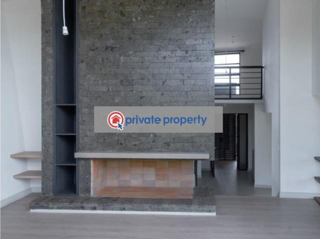 Modern 4 Bedroom All Ensuite Villas With Dsq On Quarter Acre In Sigona