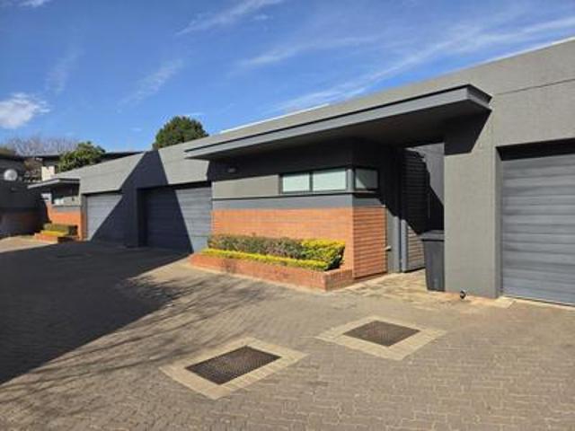 modern 4 bedroom cluster in a secure.