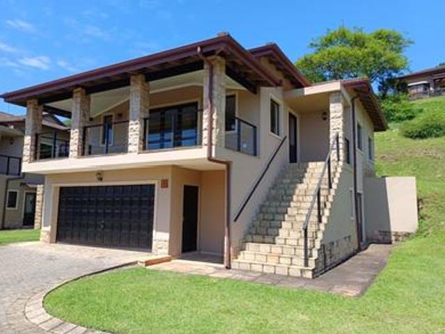 modern 4 bedroom duplex to let in c.