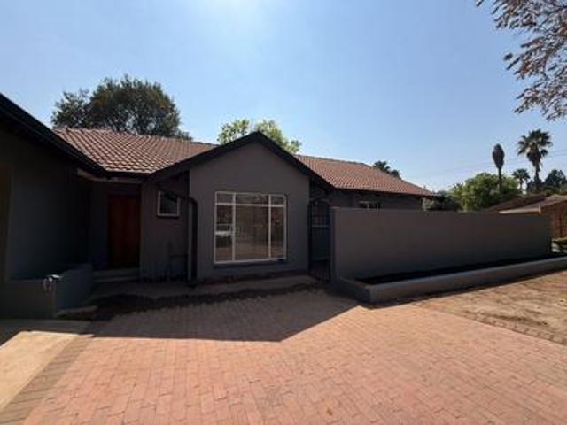 modern 4 bedroom family home with 1.
