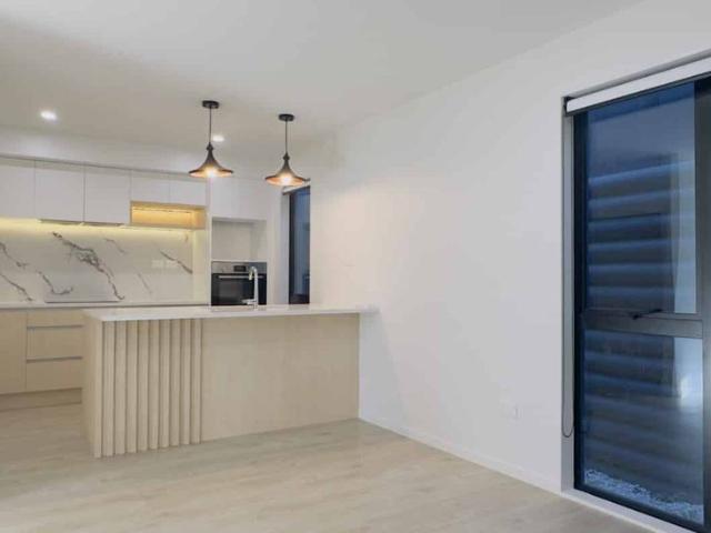 Modern 4 Bedroom 2.5 bathroom Home in the Heart of Bayview