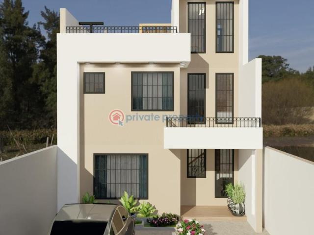 Modern 4bedroom All Ensuite Townhouse On 40by80 In Gitaru