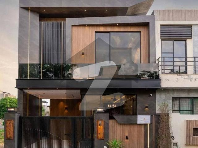 Modern 5 Marla House For Rent In DHA Phase 9 Town Lahore