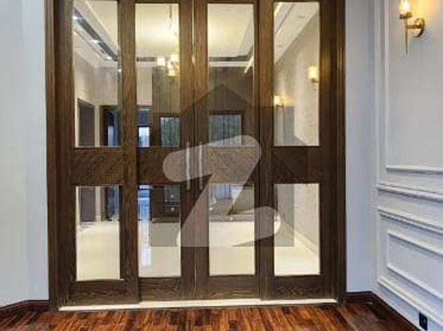 Modern 8 Marla House Available in Bahria Orchard Ideal Family Home