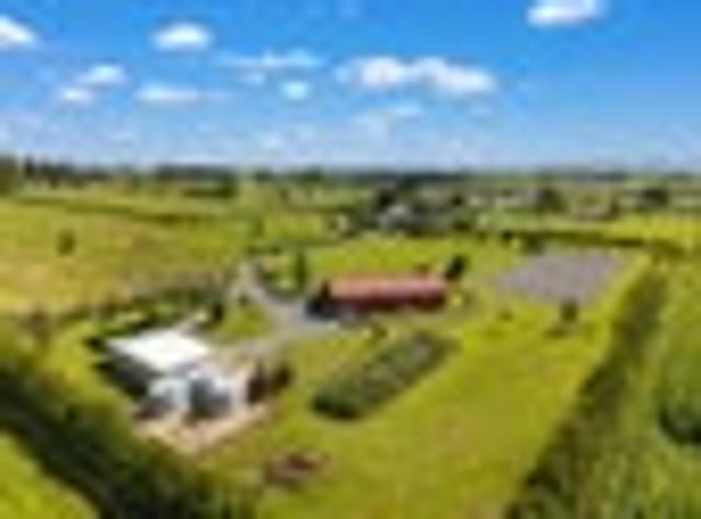 Modern country living with income potential