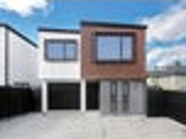 Modern Coastal Living in Macleans Zone