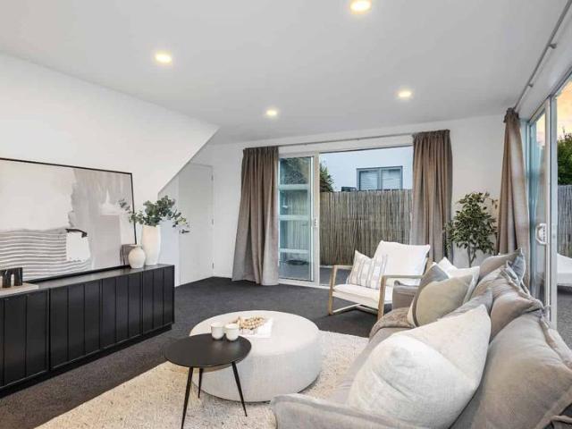 Modern Comfort & Convenience in Edgeware