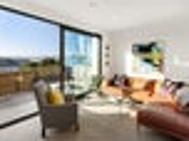 MODERN COMFORT, COASTAL OUTLOOK