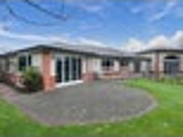 Modern Comfort, Country Space