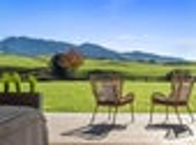 Modern Comfort in a Stunning Rural Setting