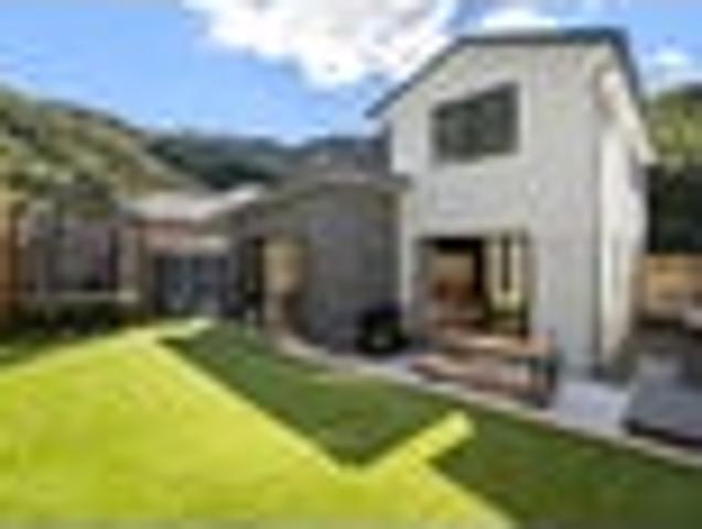 Modern Comfort Meets Family Functionality